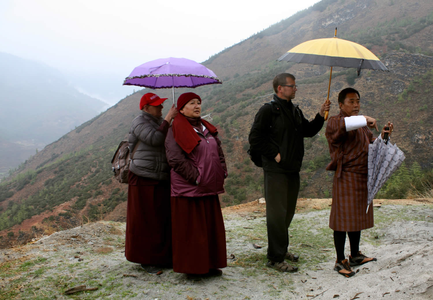 Jetsün Khandro Rinpoche and Tenpa Choepel la, the tour coordinator.